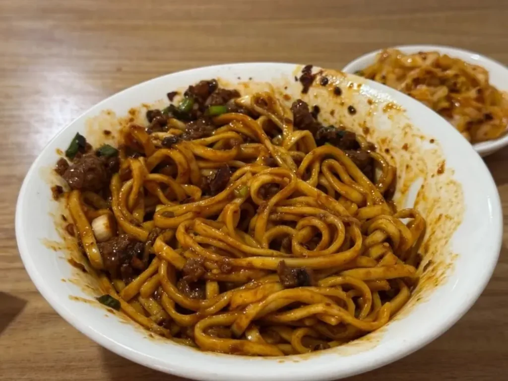 Traditional zhajiang noodles in Jinniu District