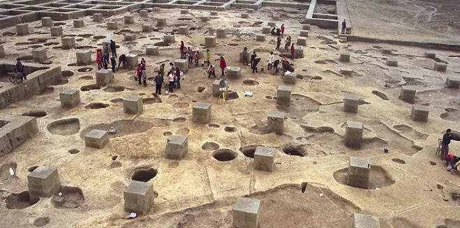 Jinsha Site golden sun bird and ancient artifacts in Chengdu
