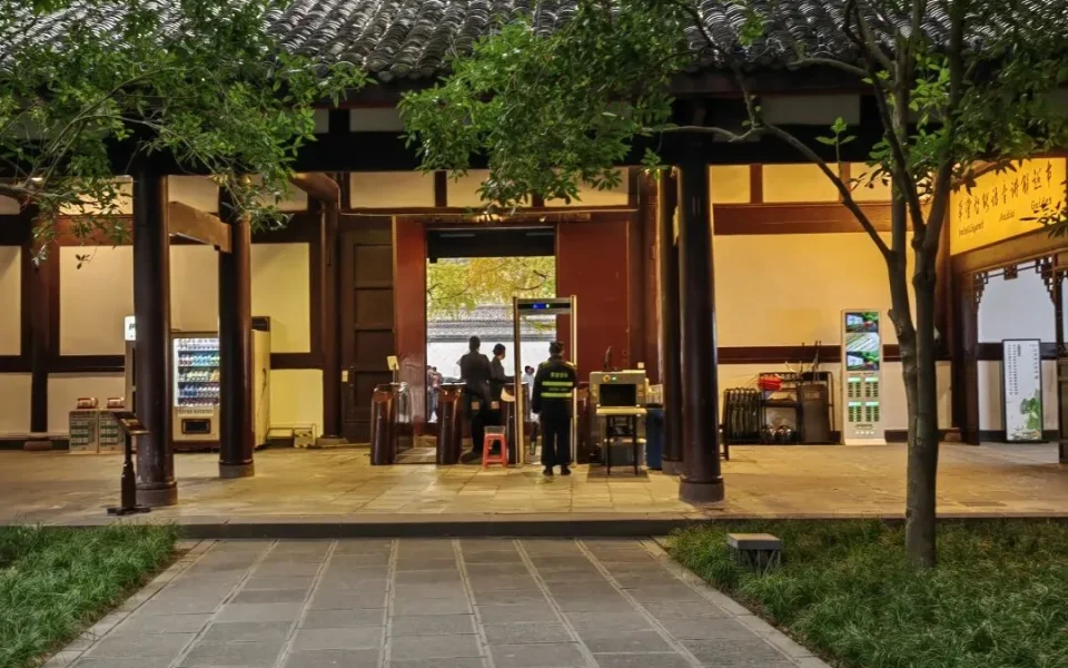 Du Fu Thatched Cottage: A Chengdu Walk