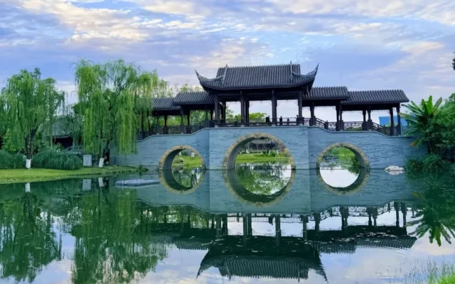 Tianfu Art Park: Museums, Lakes, Gardens