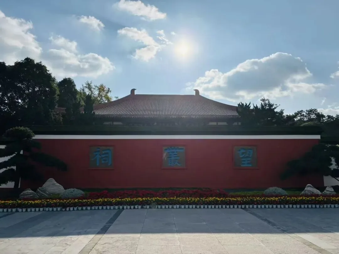 Wangcong Shrine, an ancient garden park in Chengdu