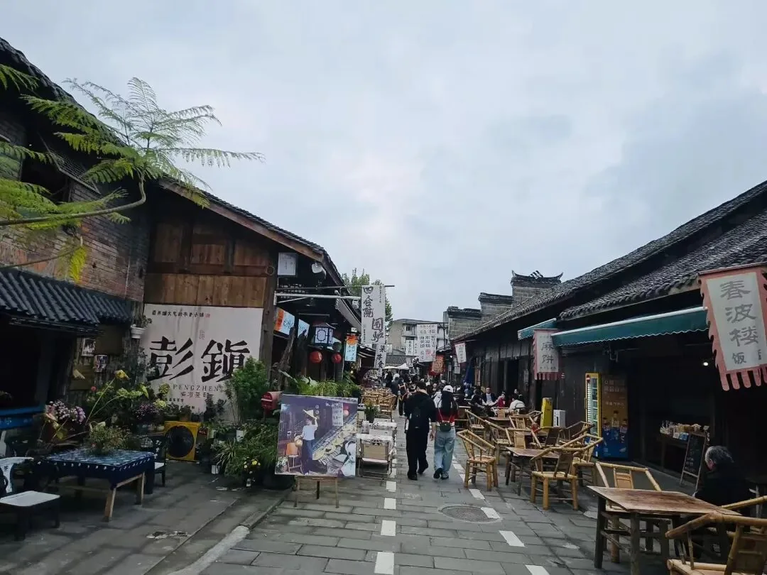 Road construction in Pengzhen with bluestone paths being repaired