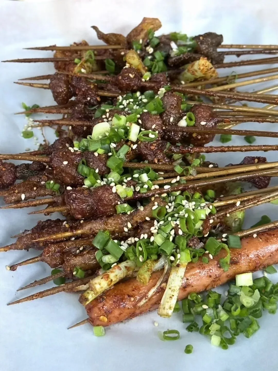 Xiaodong Street food stalls outside Yihua Chi garden gate