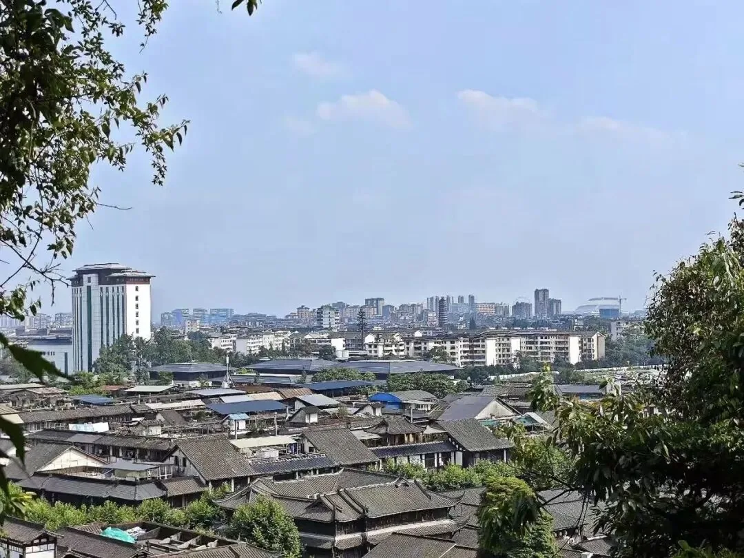 Dujiangyan City God Temple on Yulei Mountain overlooking old Guanxian town
