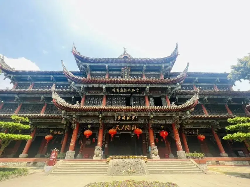 Wenshu Monastery vegetarian meal and imperial pastries