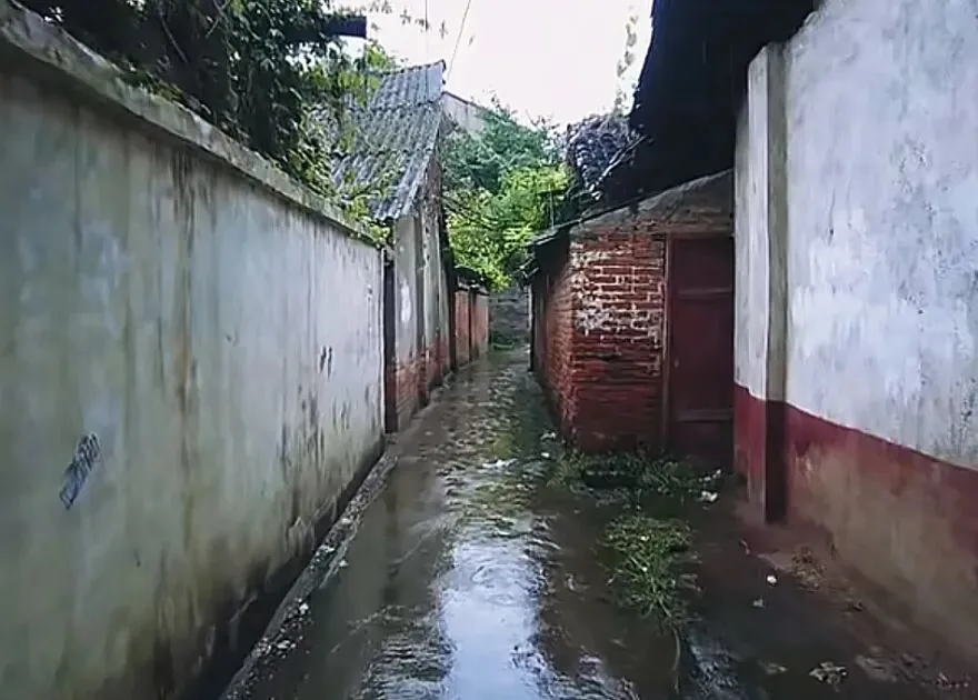 Xinfan's quiet old alleys where locals still live generation after generation