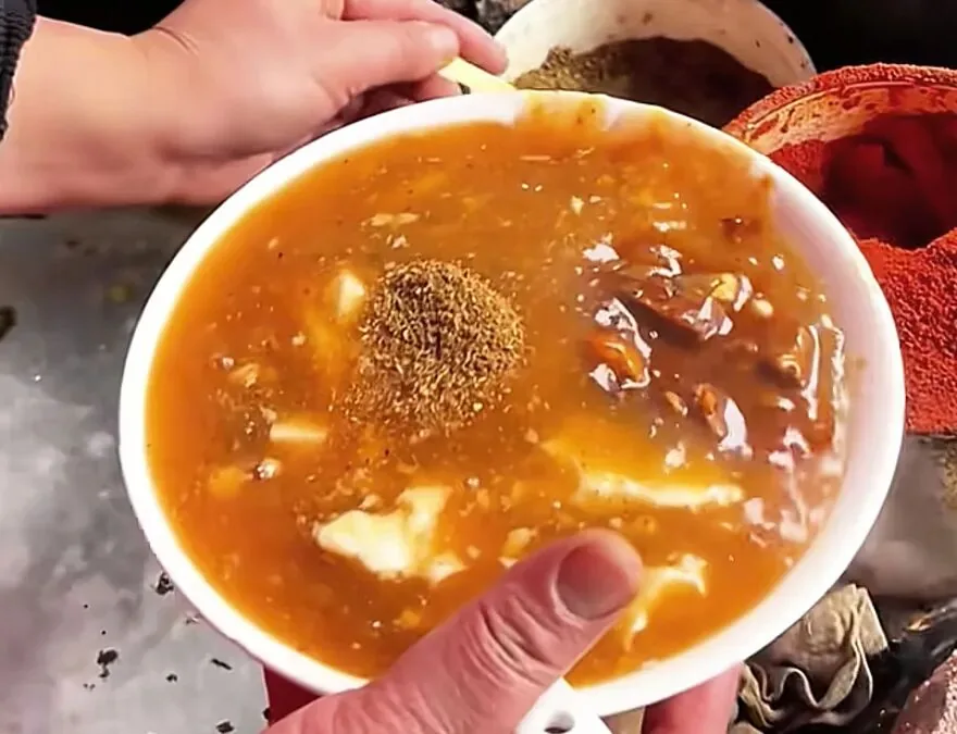 8 RMB beef douhua served with old-style guokui flatbread in Xinfan