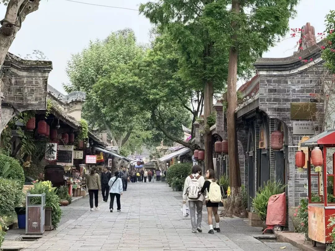 Old streets of Anren Ancient Town with 1,380 years of history