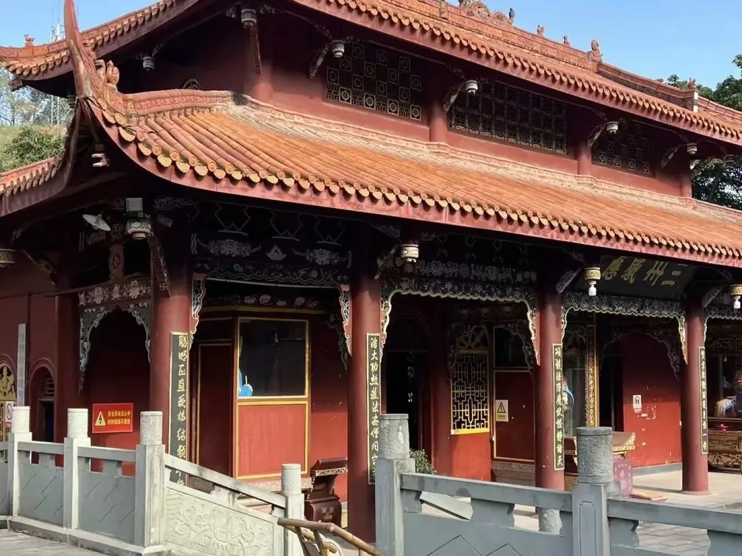 Peaceful Mituo Temple, a quiet retreat in Jianyang